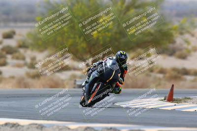 media/Apr-10-2022-SoCal Trackdays (Sun) [[f104b12566]]/Turn 5 Tree of Life (1040am)/